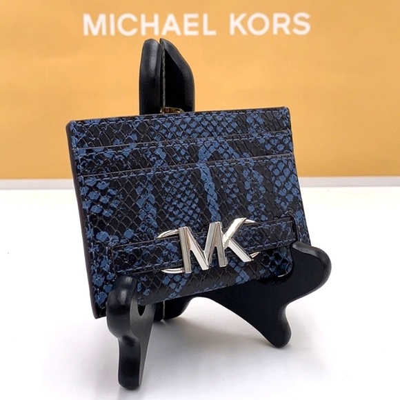 Michael Kors Snakeskin Cardholder - Picture 1 of 7